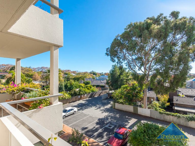 4/9 Victoria Avenue gallery