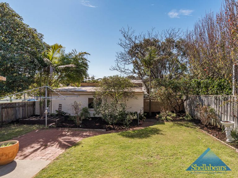 13 Swan Street gallery