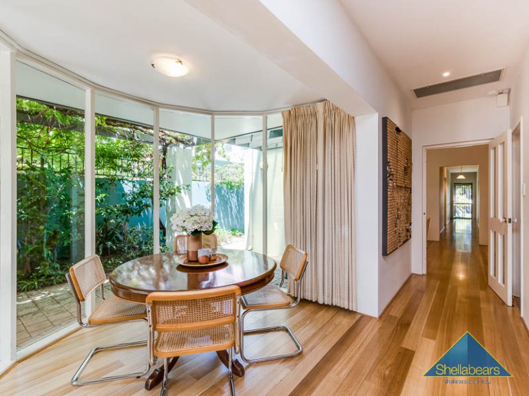 30 Beach Street gallery