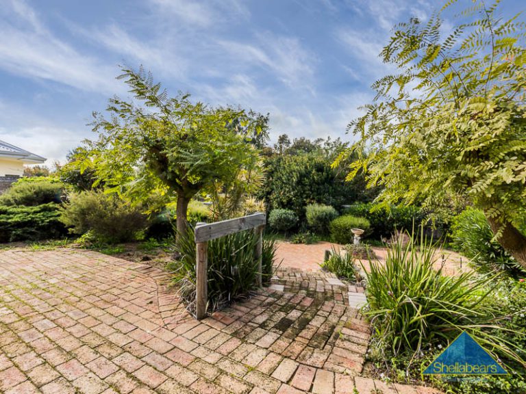 10 Brighton Street gallery