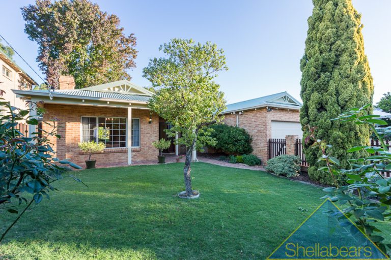 14 Rudwick Street gallery