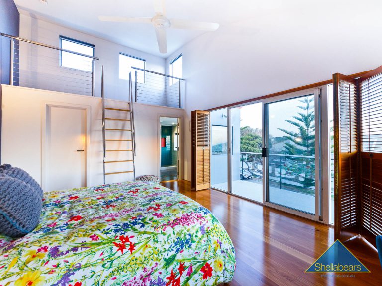 8 Sydney Street gallery