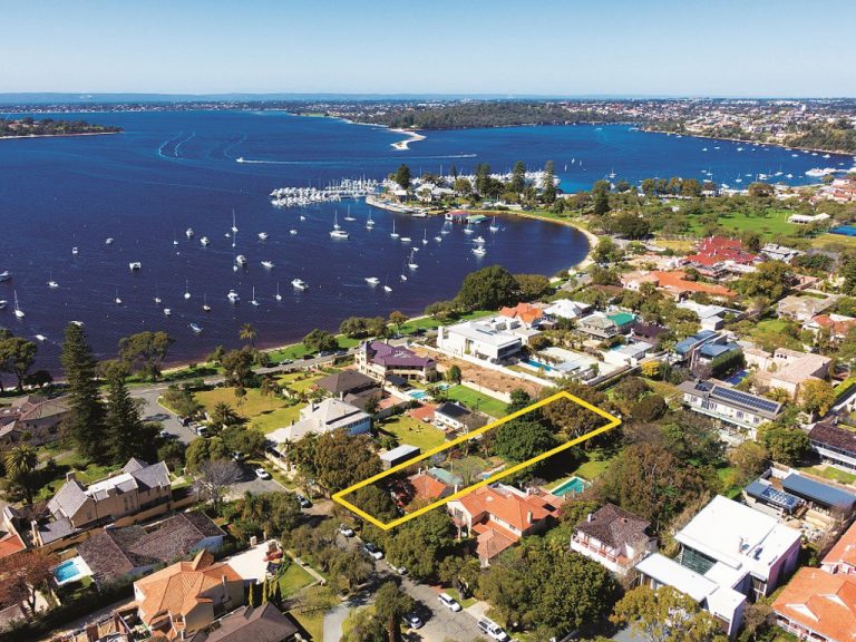 70 Leake Street gallery