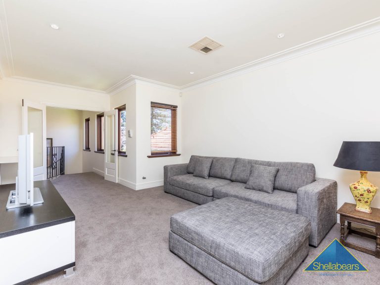 30 Broome Street gallery