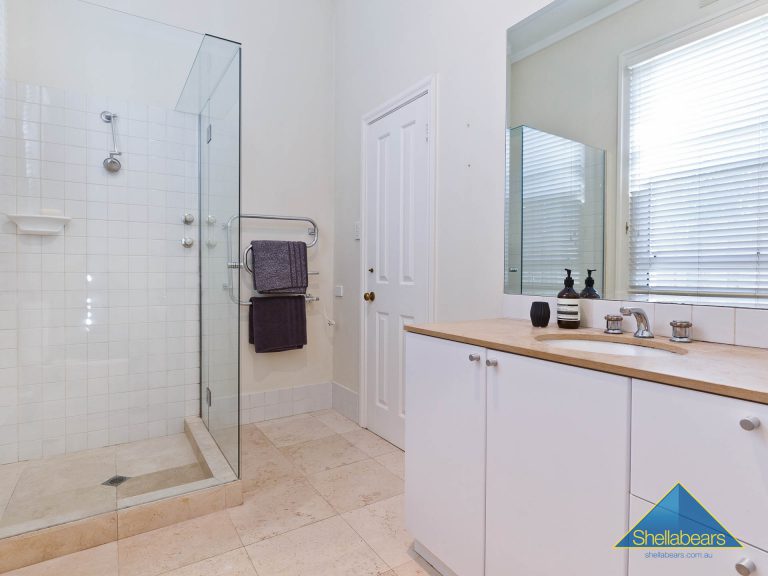 17 Langsford Street gallery