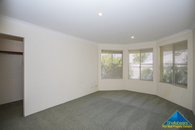 4b Waddell Road gallery