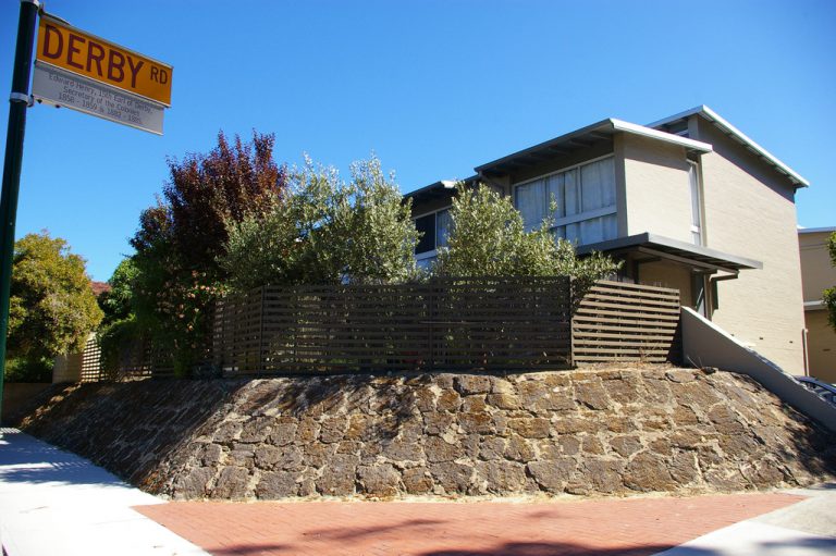 Unit 2/175 Derby Road gallery