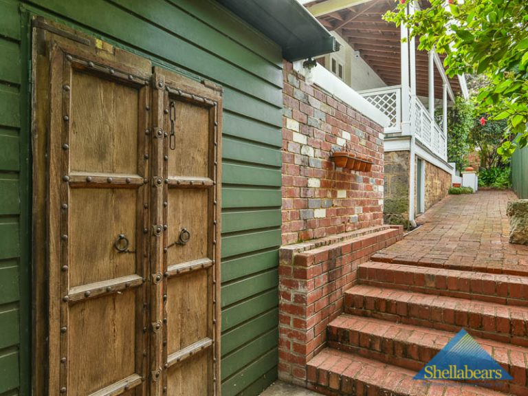 136 Grant Street gallery