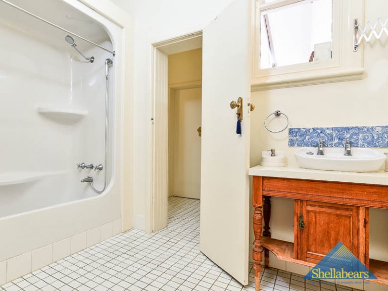 136 Grant Street gallery