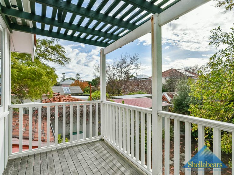 136 Grant Street gallery