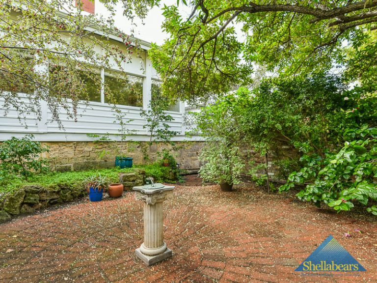 136 Grant Street gallery