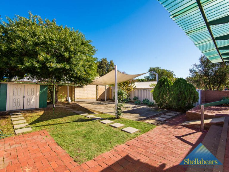 24 Buckland Avenue gallery