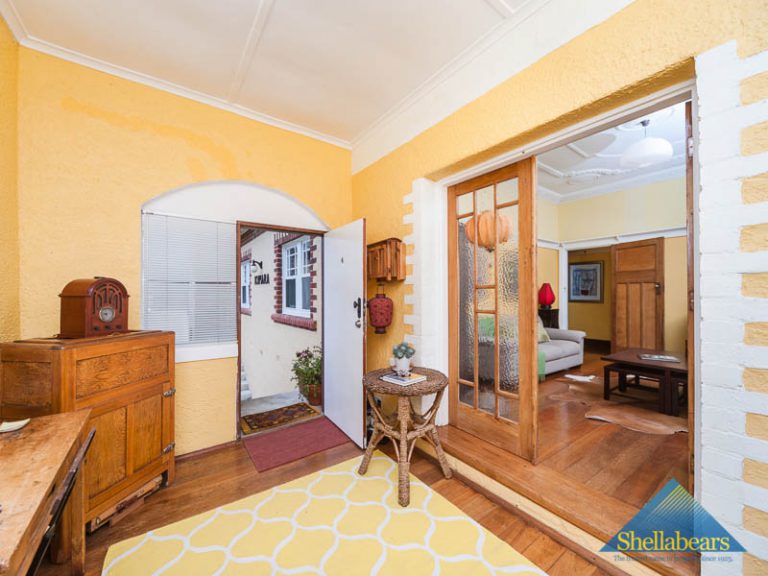 4/101 Smyth Road gallery