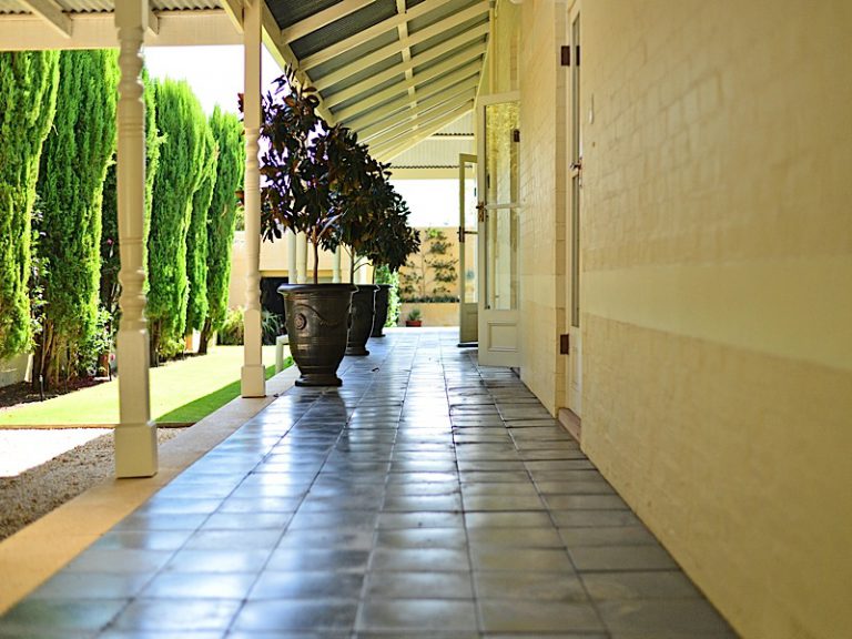 ‘DEAN PRIOR’ COLONIAL CIRCA 1905 gallery