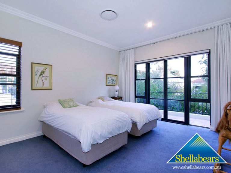 35 Gill Street gallery