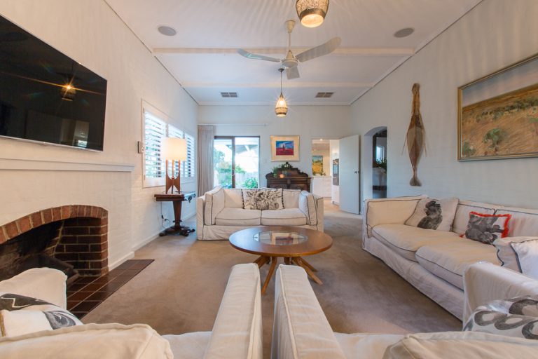 32 Jameson Street gallery