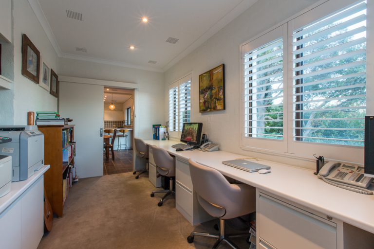 32 Jameson Street gallery