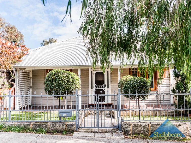 6 Monument Street gallery