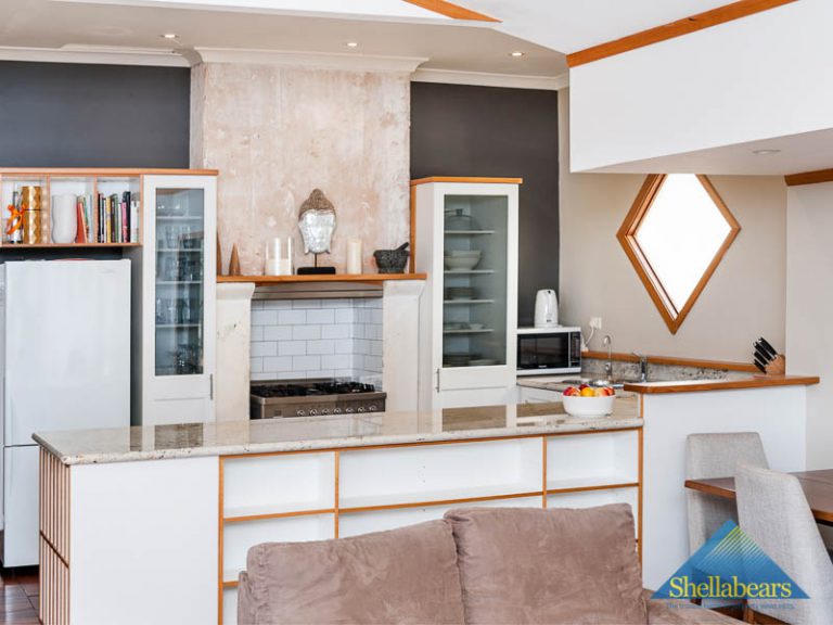 6 Monument Street gallery