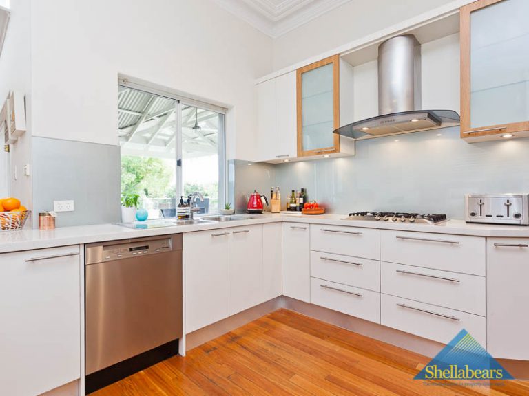 35 Vincent Street gallery