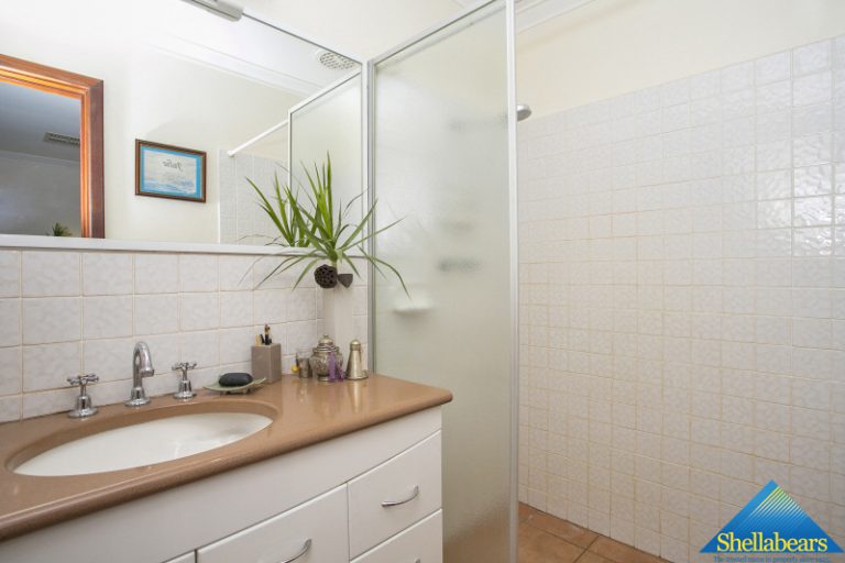 90A Aberdare Road gallery