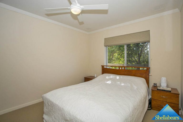 8/233 Hensman Road gallery