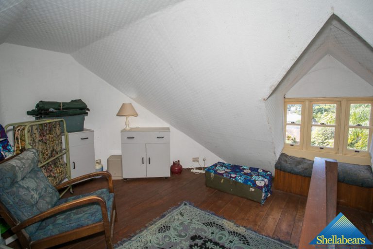 7 Daylesford Road gallery