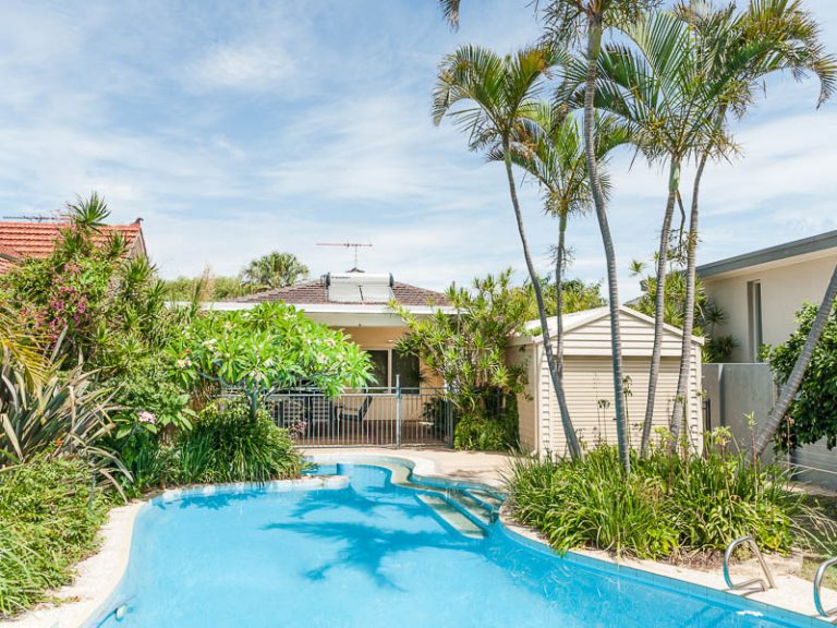 68 Hawkstone Street gallery