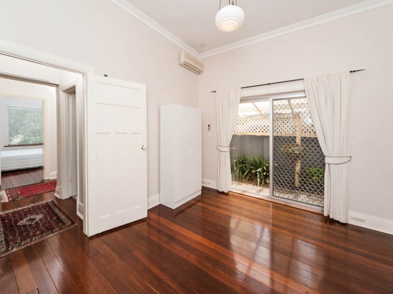 68 Hawkstone Street gallery