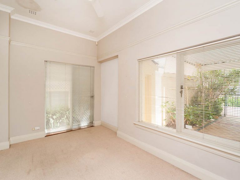 68 Hawkstone Street gallery