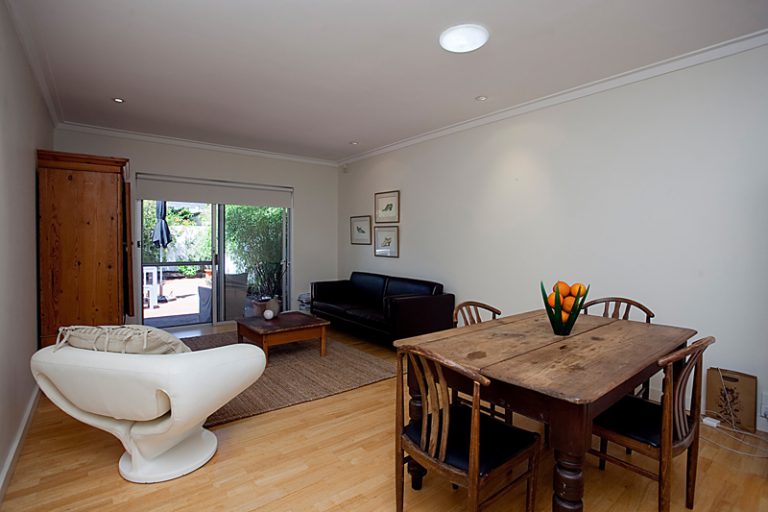 15/21 Anstey Street gallery