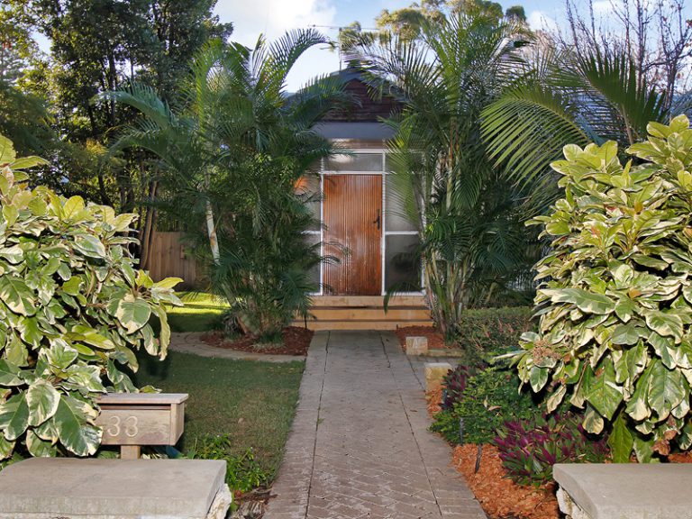 33 Leake Street gallery