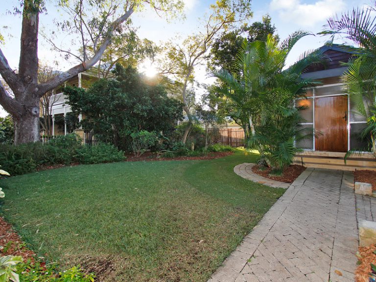 33 Leake Street gallery