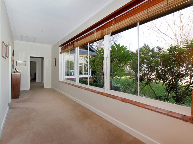 33 Leake Street gallery