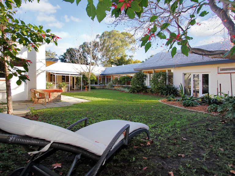 33 Leake Street gallery