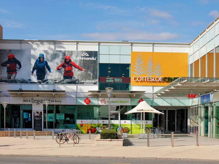 33 Leake Street gallery