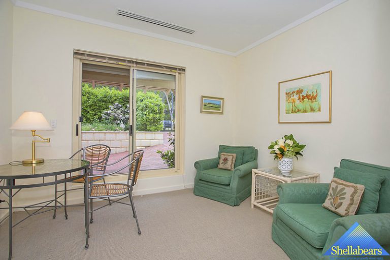 4/20 Queenslea Drive gallery