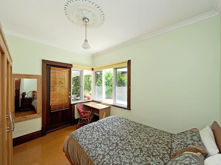 25 Congdon Street gallery