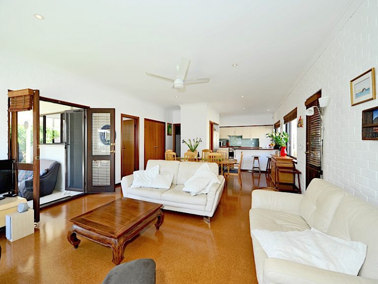 25 Congdon Street gallery