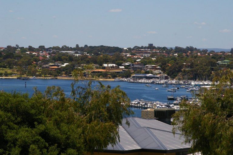 OCEAN & RIVER VIEWS gallery