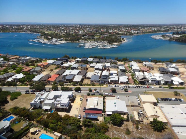 OCEAN & RIVER VIEWS gallery