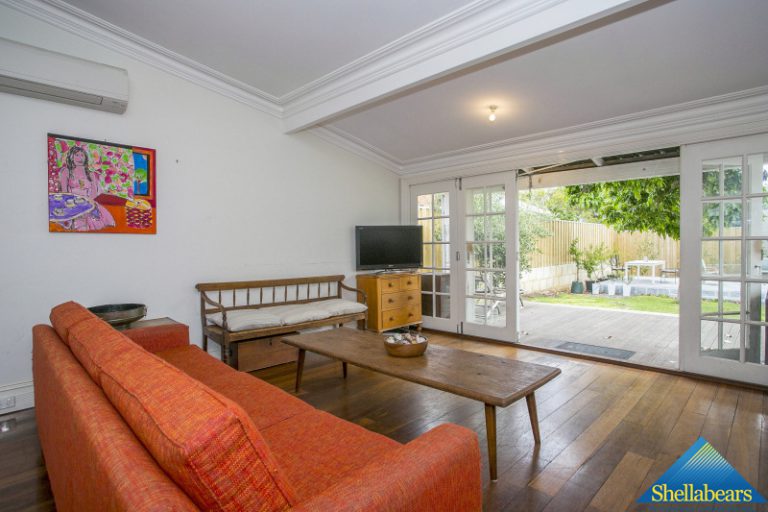 7 Thomas Street gallery