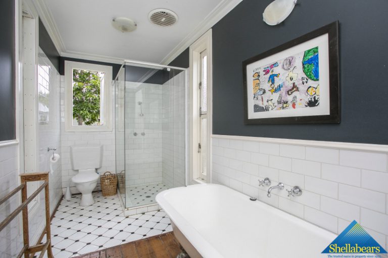 7 Thomas Street gallery