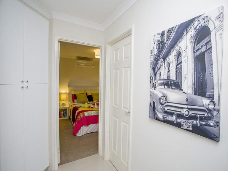 66B Emmerson Street gallery