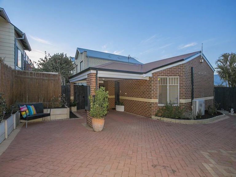 66B Emmerson Street gallery