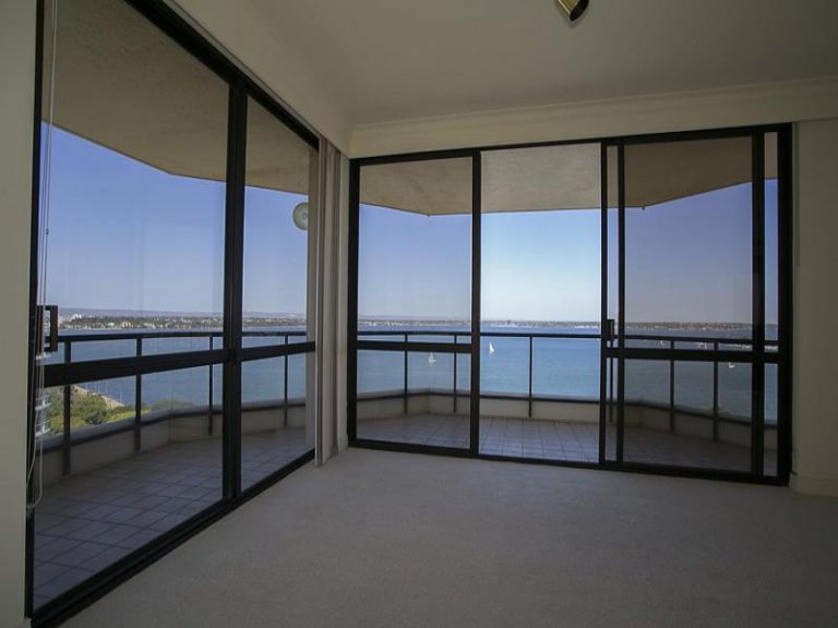 28/3 Park Avenue gallery