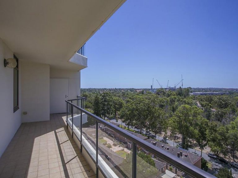 28/3 Park Avenue gallery