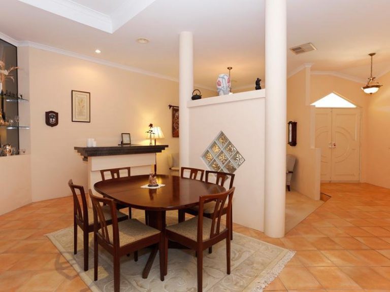 4 Rhodes Place gallery