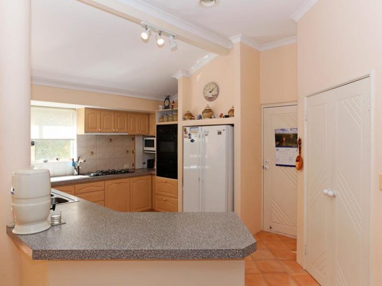 4 Rhodes Place gallery