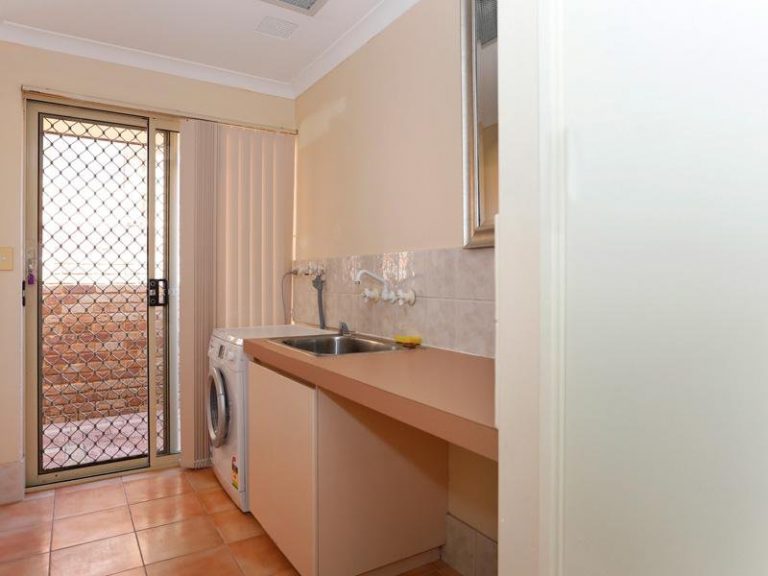 4 Rhodes Place gallery